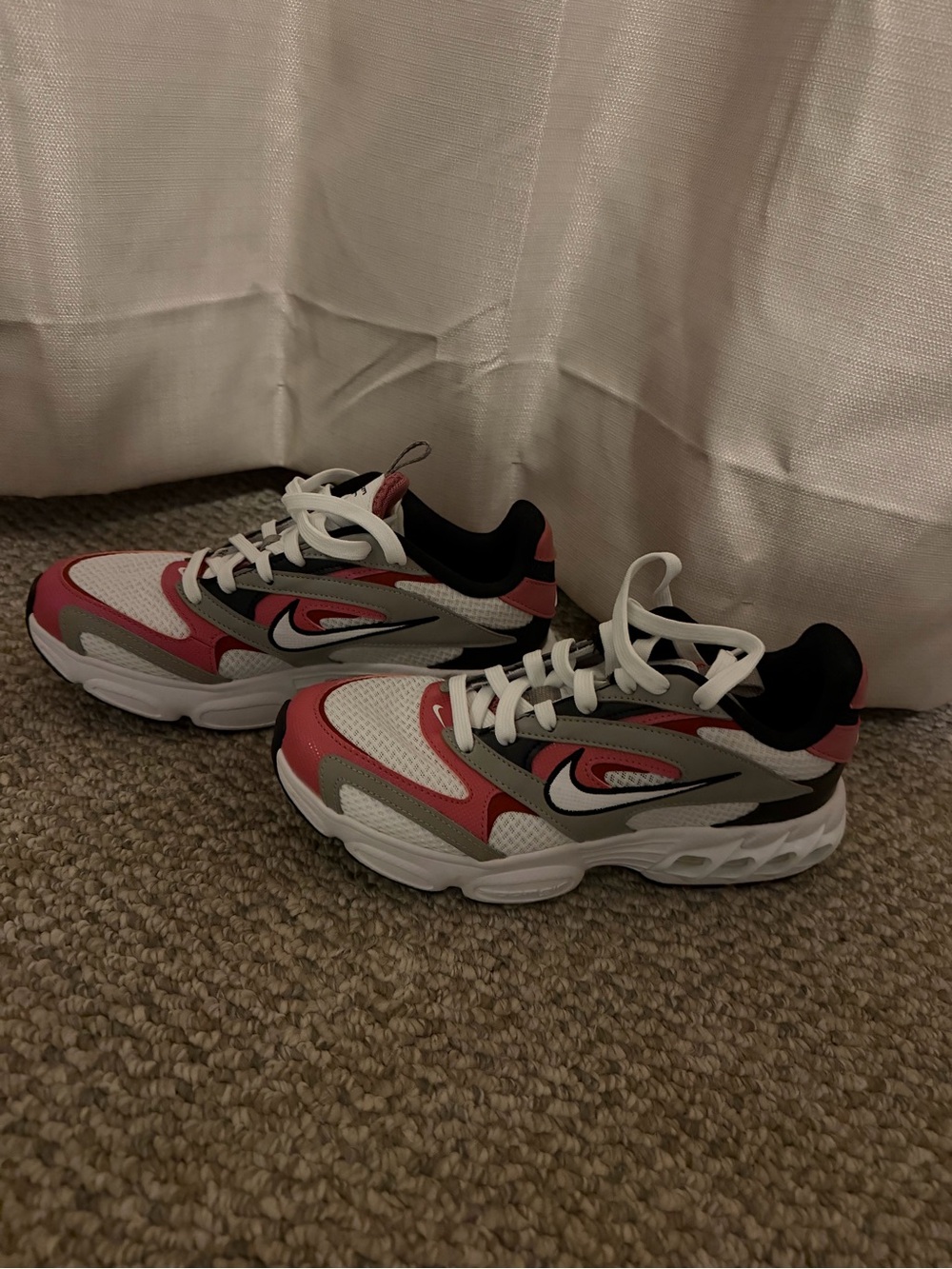 Nike Zoom Air Fire Sneakers in White, Pink & Gray